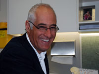 Dr Nicholas Bernard